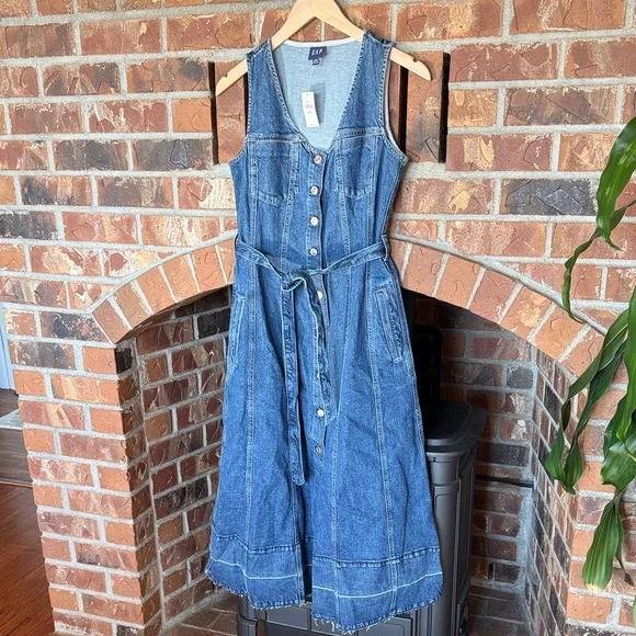 Denim Belted Button-Front Maxi Dress, NWT petite small - Picture 5 of 10
